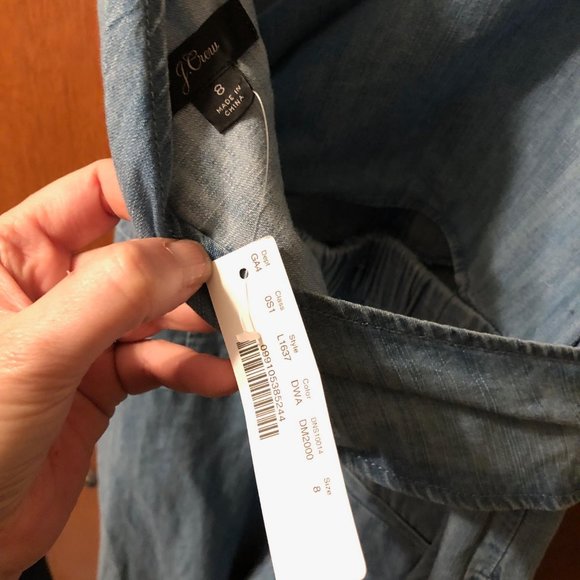 This is THE J Crew Belted Chambray jumpsuit! Size 8, New with Tag - Picture 5 of 8